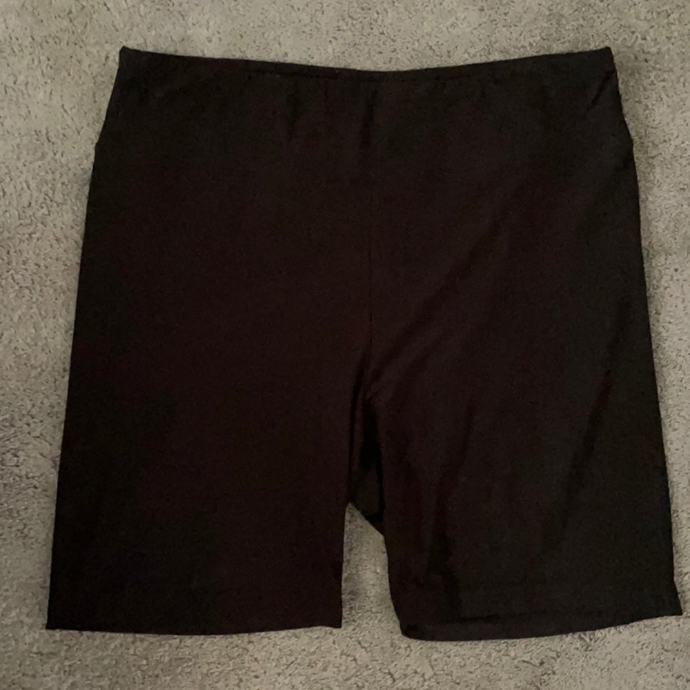 Black Bike Shorts L(11-13)